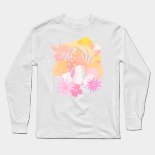 Magic mushrooms and flowers, pink and yellow gradient Long Sleeve T-Shirt